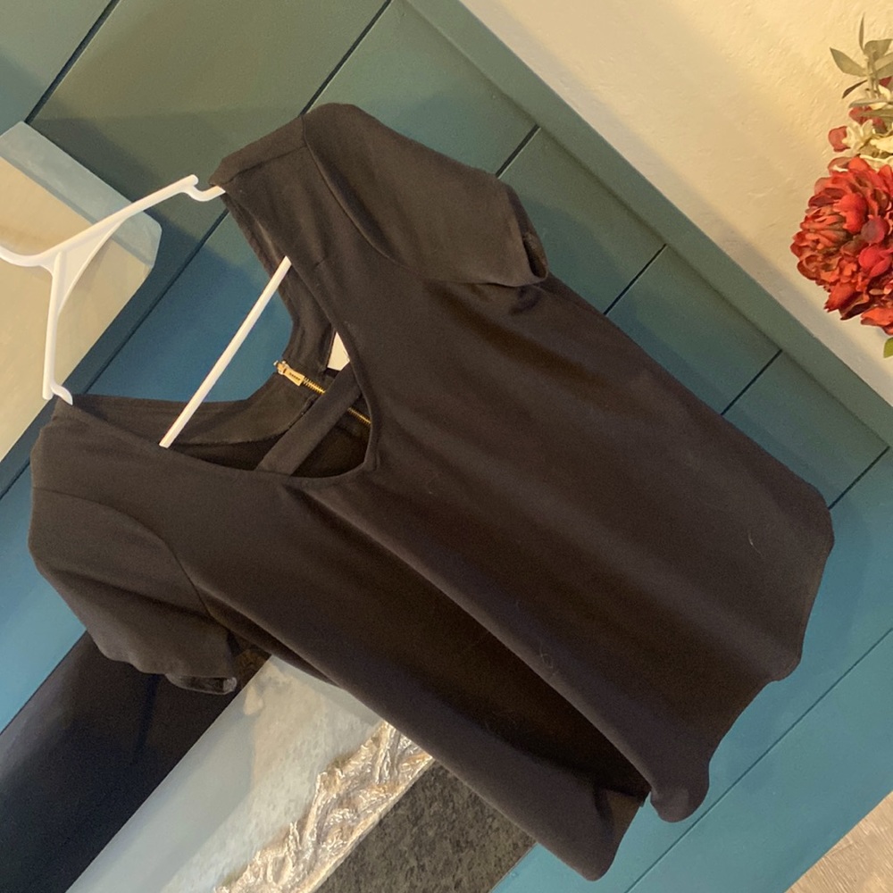 Dressier Top